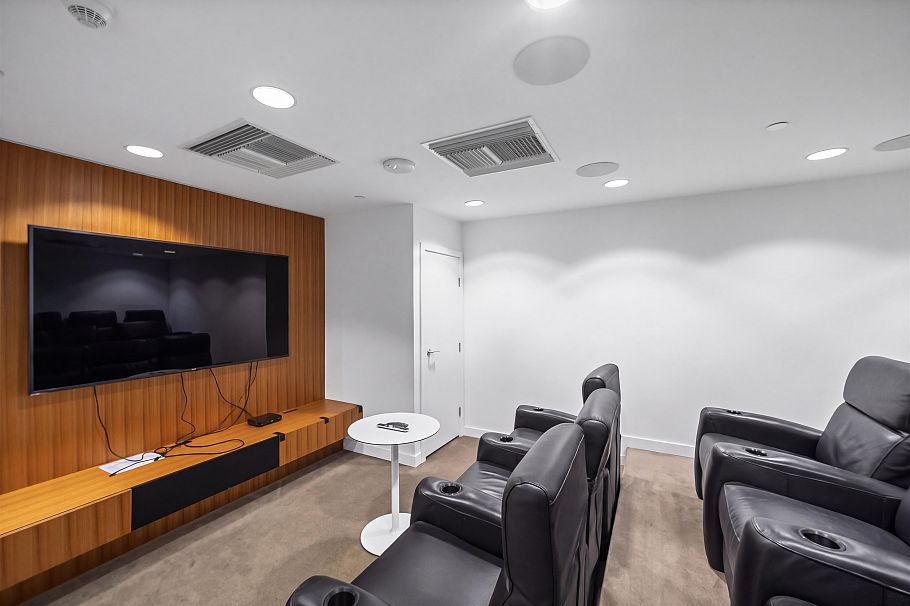 603 4638 Gladstone Street Vancouver, BC - 30