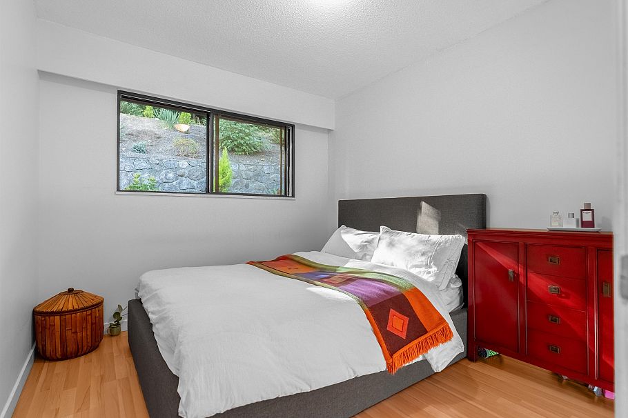 1835 Arborlynn Drive North Vancouver, BC - 15