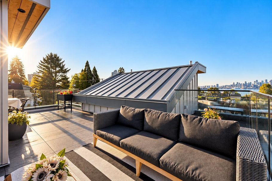 2 233 W 5th Street North Vancouver, BC - 24