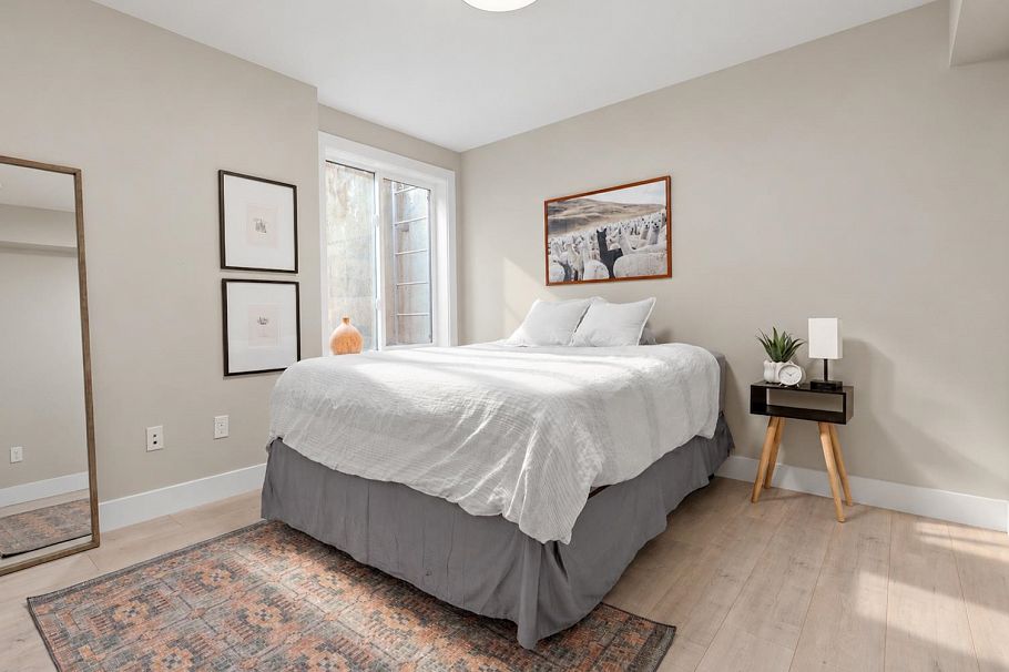 2 233 W 5th Street North Vancouver, BC - 33