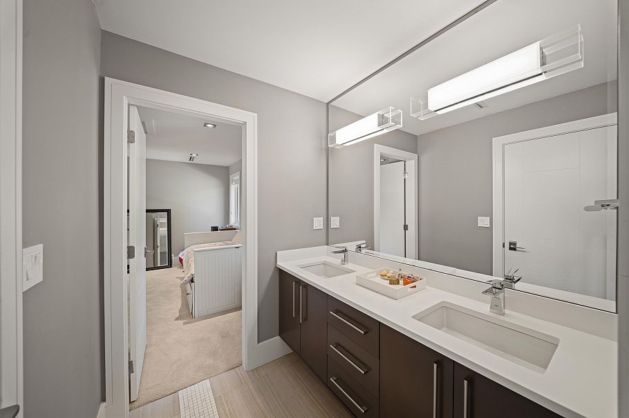 966 Beaumont Drive North Vancouver, BC - 26