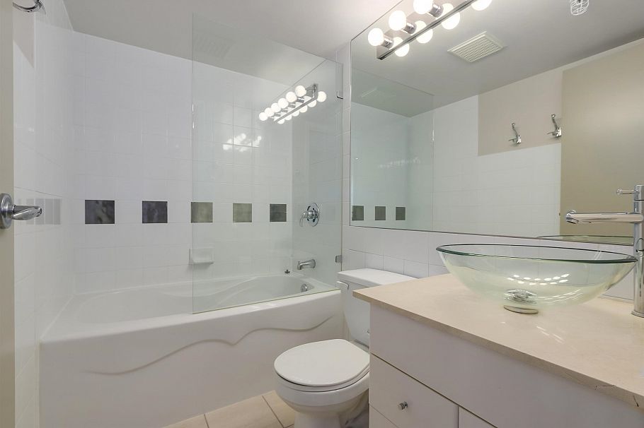 2210 501 Pacific Street Vancouver, BC - 9