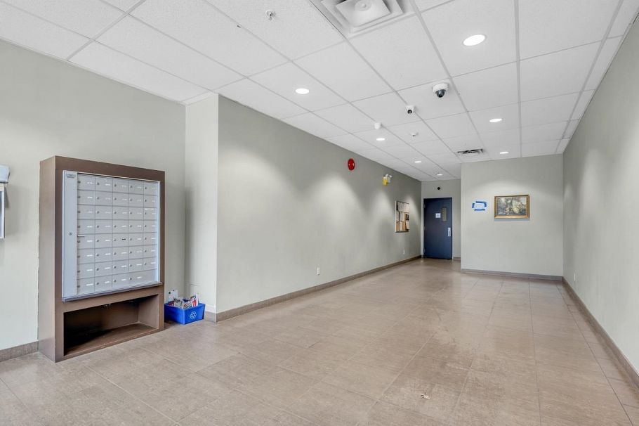 PH7 1239 Kingsway Vancouver, BC - 16