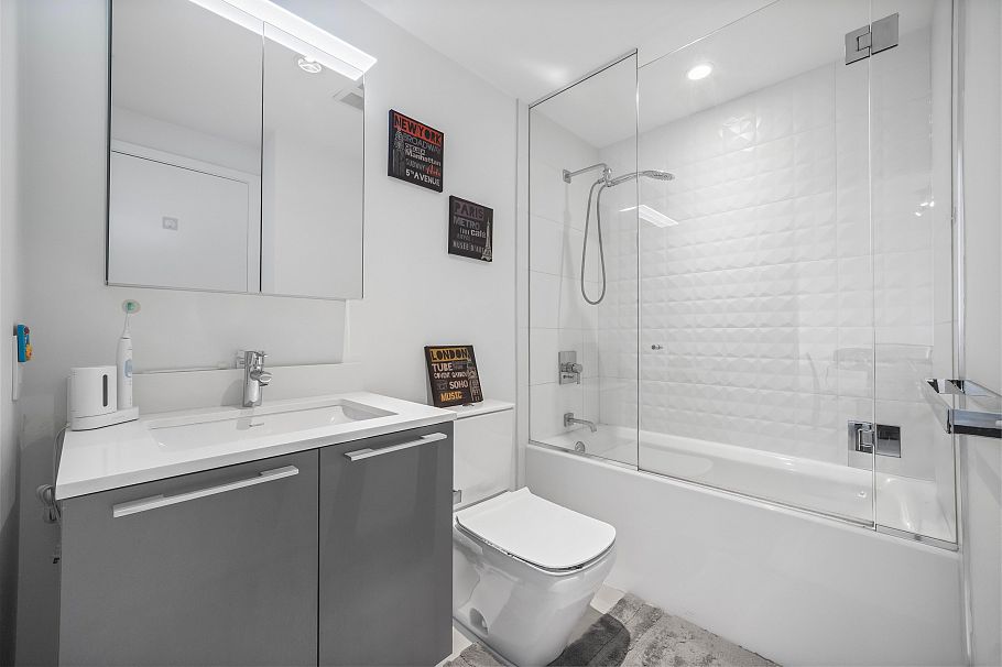 603 4638 Gladstone Street Vancouver, BC - 11