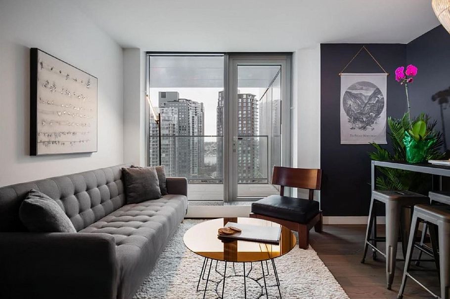 1901 1480 Howe Street Vancouver, BC - 1