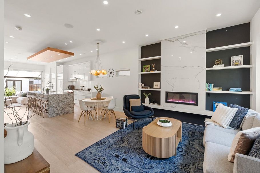 506 E 18th Avenue Vancouver, BC - 2