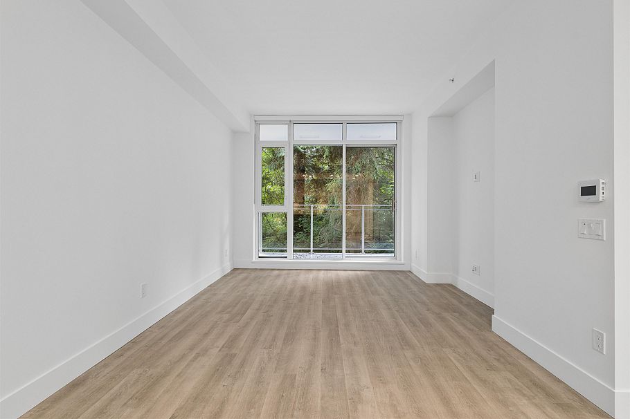 208 2375 Emery Court North Vancouver, BC - 6