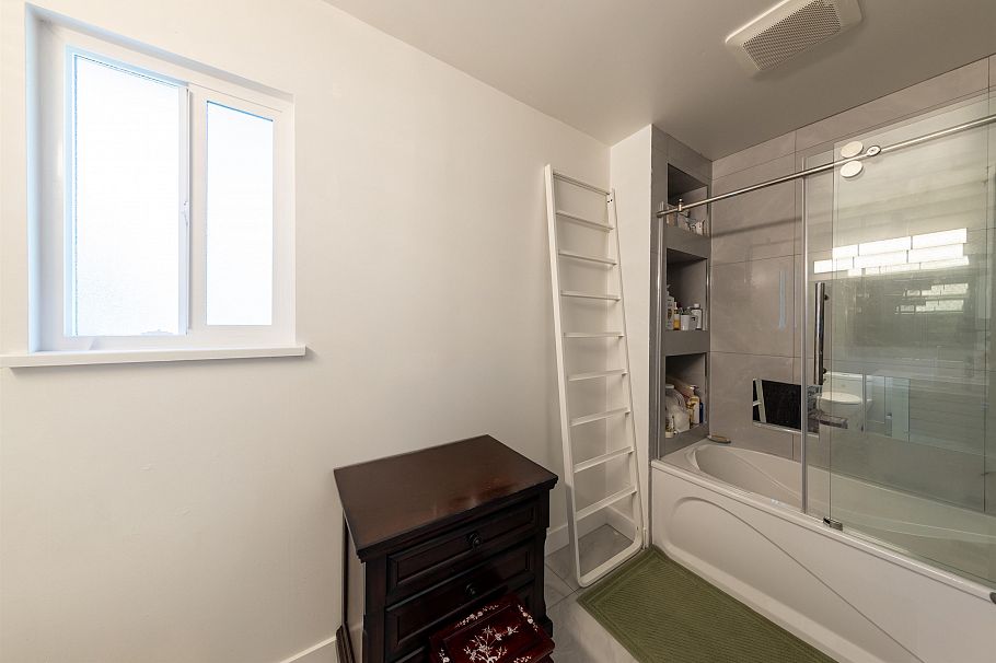 7658 Fremlin Street Vancouver, BC - 19