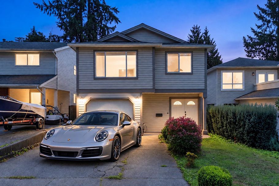 3638 Maginnis Avenue North Vancouver, BC - 1