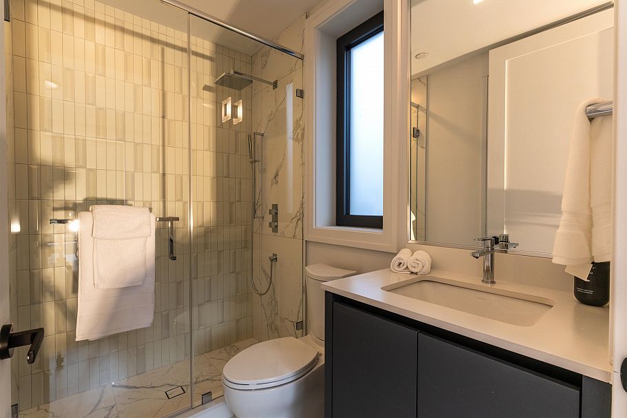 1 1183 W 33rd Avenue Vancouver, BC - 10