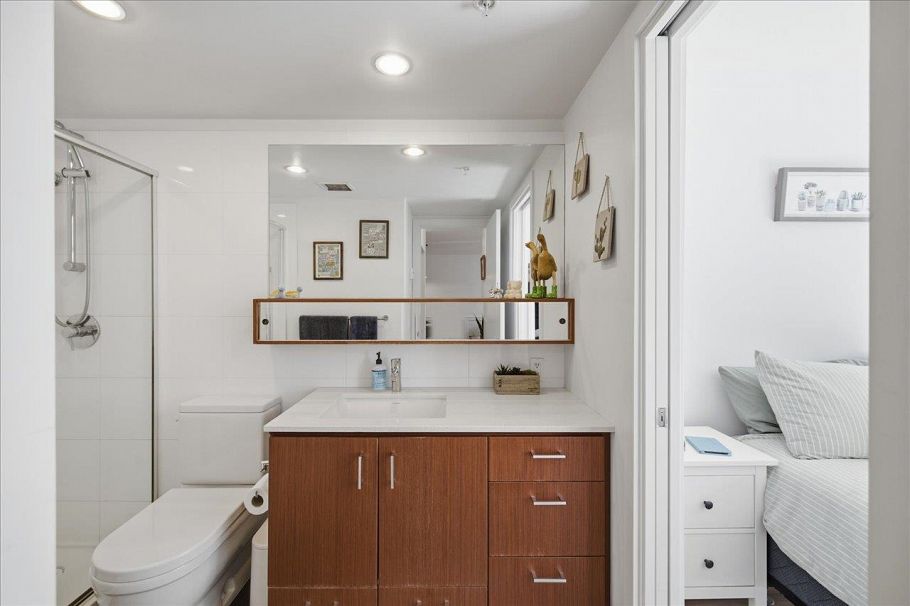 102 221 E 3rd Street North Vancouver, BC - 16