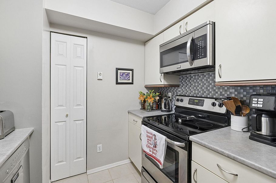 308 8728 SW Marine Drive Vancouver, BC - 17