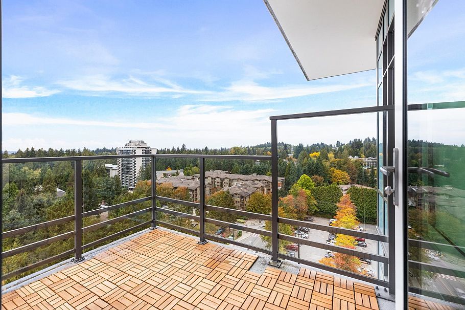 1203 1210 E 27th Street North Vancouver, BC - 2