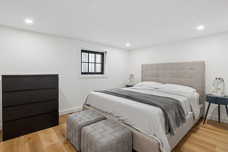3137 W 24th Avenue Vancouver, BC - 27