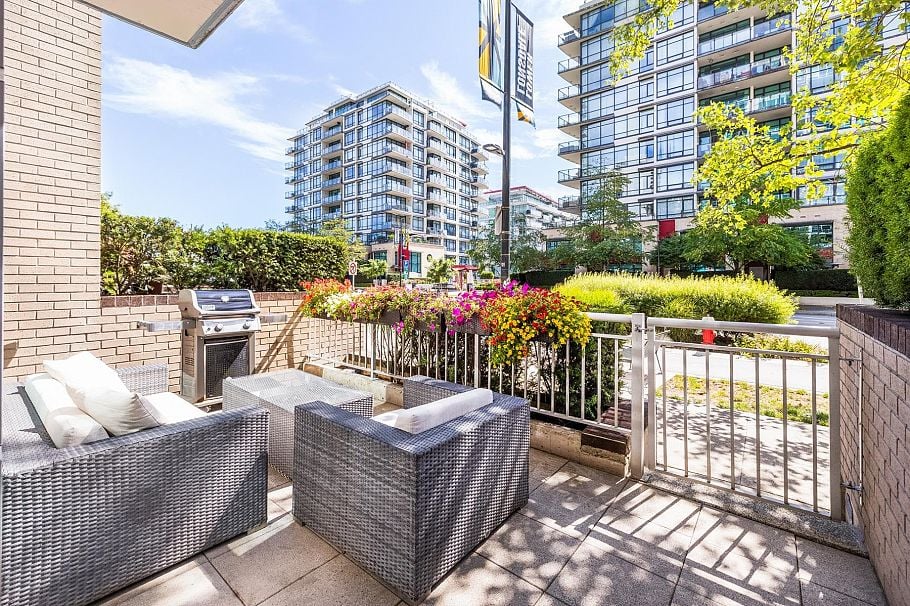 TH8 168 E Esplanade Avenue North Vancouver, BC - 5