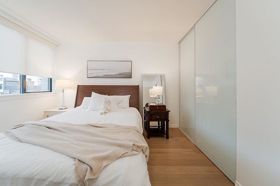 206 1740 Comox Street Vancouver, BC - 14