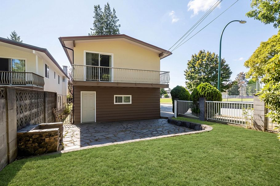 7658 Fremlin Street Vancouver, BC - 36