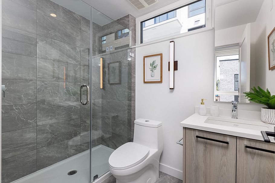 6829 Cambie Street Vancouver, BC - 13