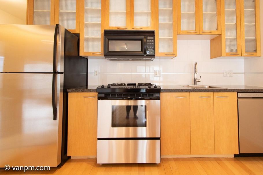 2001 969 RICHARDS STREET, Vancouver BC V6B 3B6 Vancouver, BC - 21