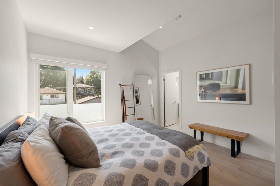 506 E 18th Avenue Vancouver, BC - 22