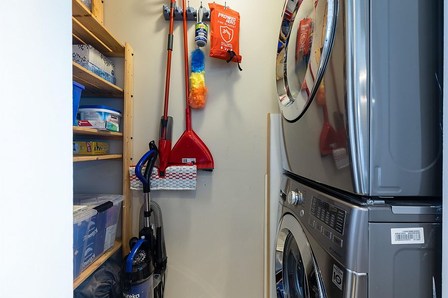 2402 1155 Seymour Street Vancouver, BC - 16