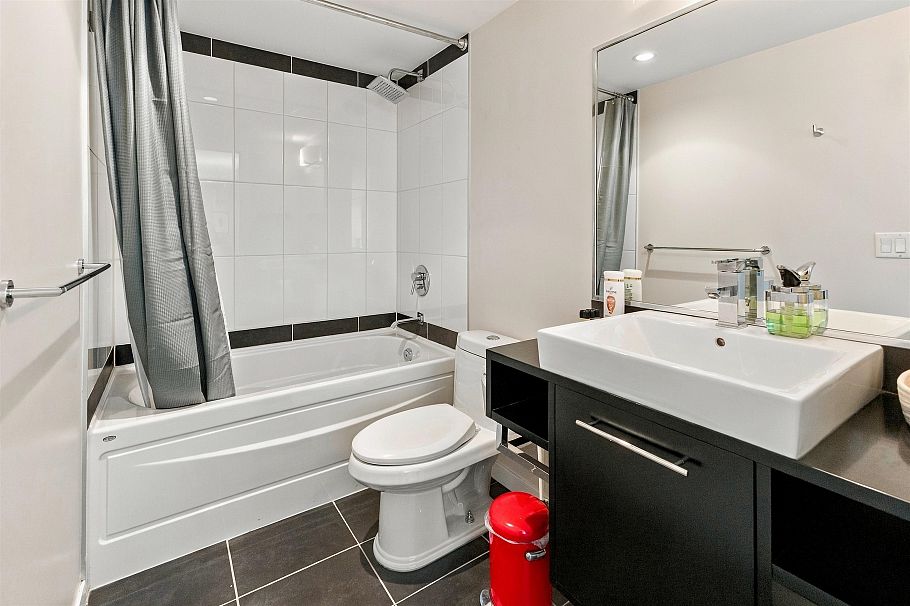 3701 188 Keefer Place Vancouver, BC - 16