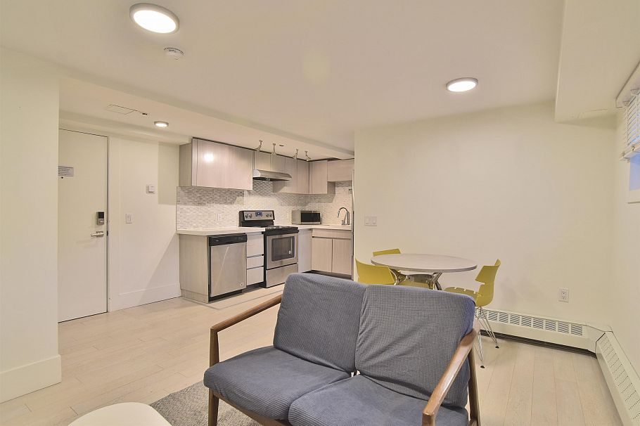 002 1425 HARO STREET, Vancouver BC V6G 1G2 Vancouver, BC - 8