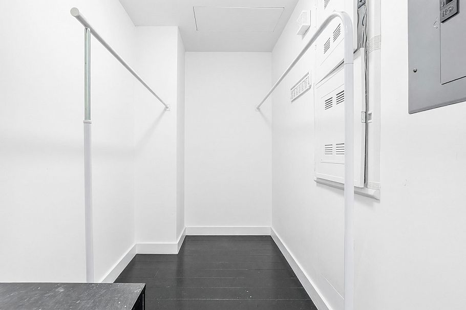 2305 1151 W Georgia Street Vancouver, BC - 19