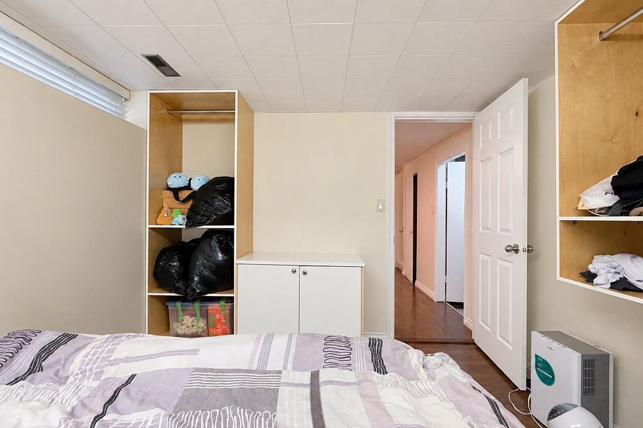 29 3417 E 49th Avenue Vancouver, BC - 25