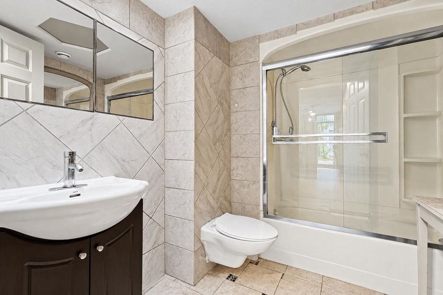 368 E 33rd Avenue Vancouver, BC - 25