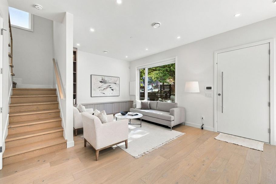 1 3185 Graveley Street Vancouver, BC - 6