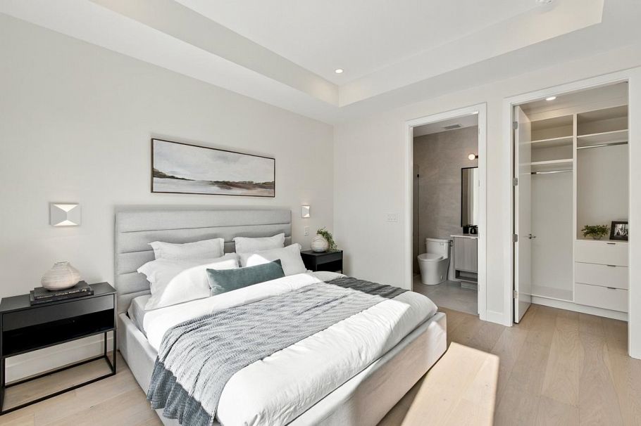 1 3185 Graveley Street Vancouver, BC - 21