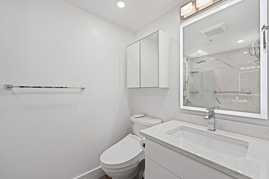 906 867 Hamilton Street Vancouver, BC - 25