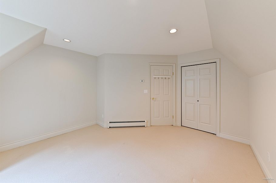 8530 Anglers Place Vancouver, BC - 24