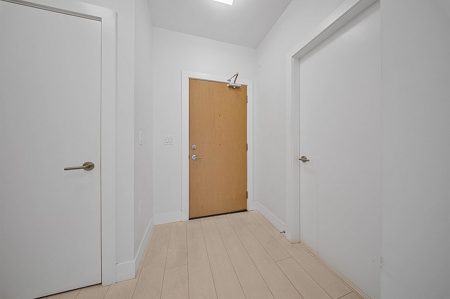 317 3438 Sawmill Crescent Vancouver, BC - 11