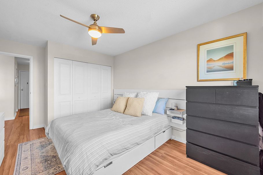 205 252 W 2nd Street North Vancouver, BC - 10