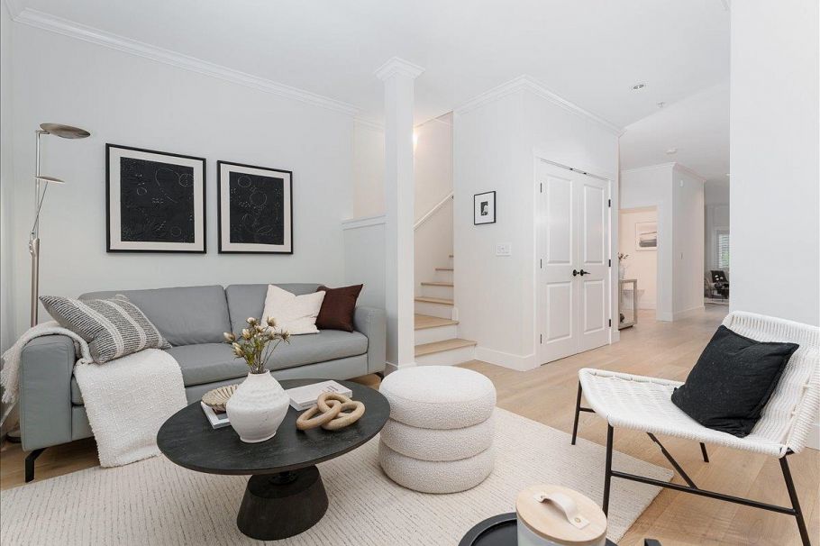 4448 W 8th Avenue Vancouver, BC - 3