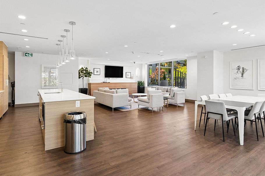 701 3557 Sawmill Crescent Vancouver, BC - 24