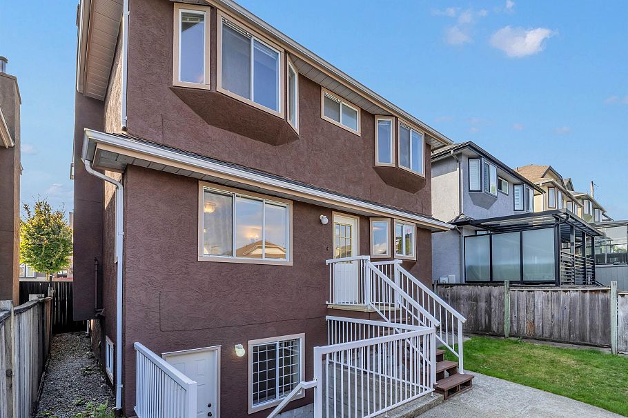 3681 Scales Place Vancouver, BC - 33