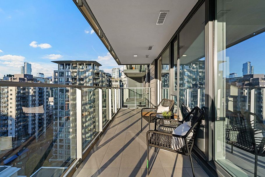 1610 1111 Richards Street Vancouver, BC - 26