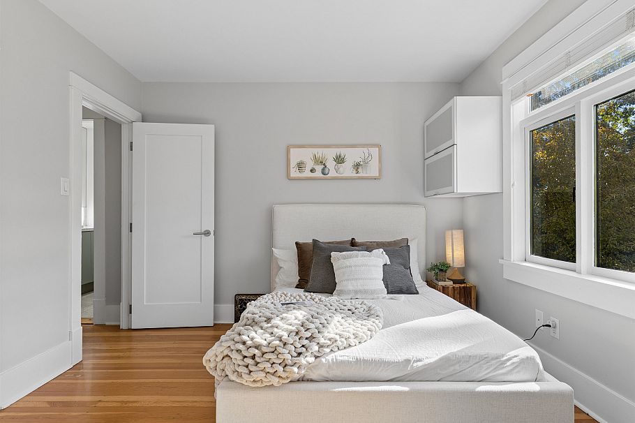 1204 E 14th Avenue Vancouver, BC - 15