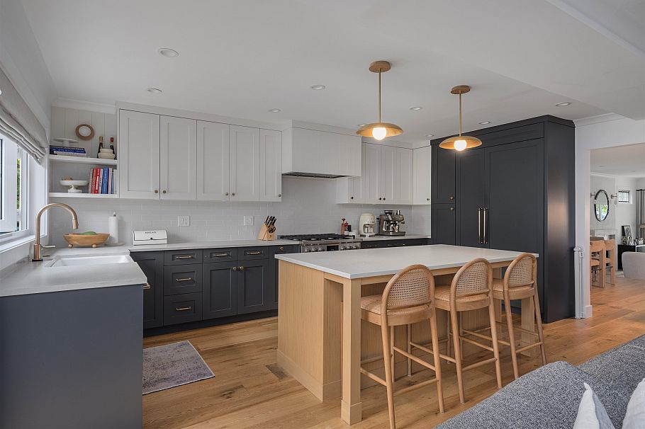 3250 W 37th Avenue Vancouver, BC - 10