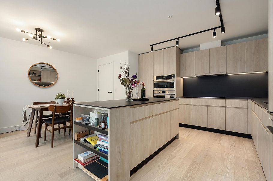 3984 Dumfries Street Vancouver, BC - 9