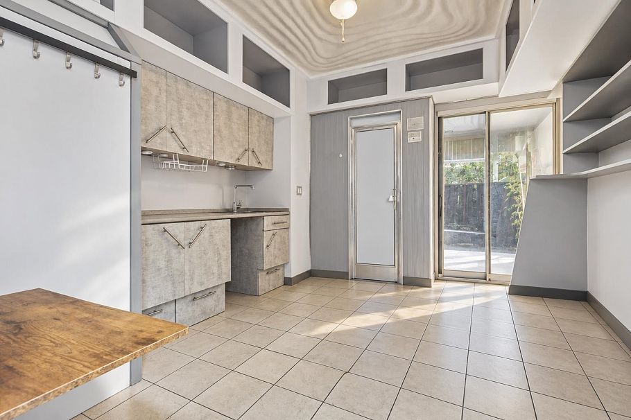 368 E 33rd Avenue Vancouver, BC - 39