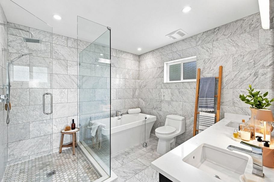 3840 Prospect Road North Vancouver, BC - 23