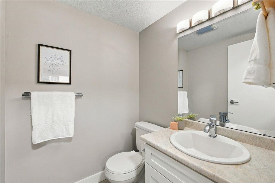 201 1365 E 7 Avenue Vancouver, BC - 15