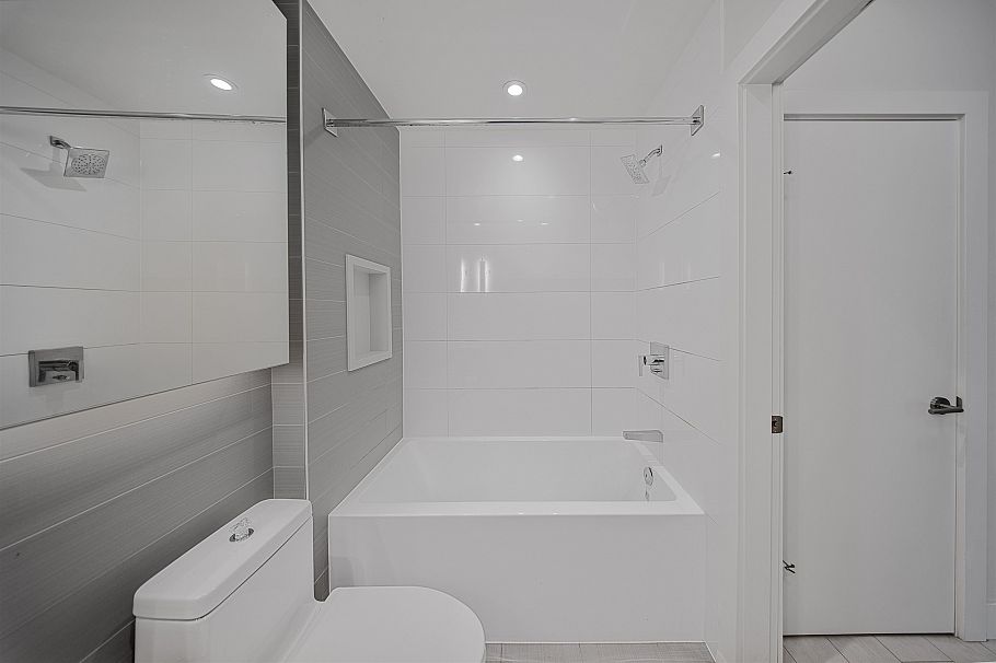 317 3438 Sawmill Crescent Vancouver, BC - 6
