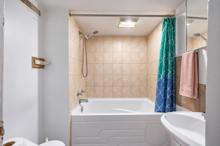 4940 Killarney Street Vancouver, BC - 16