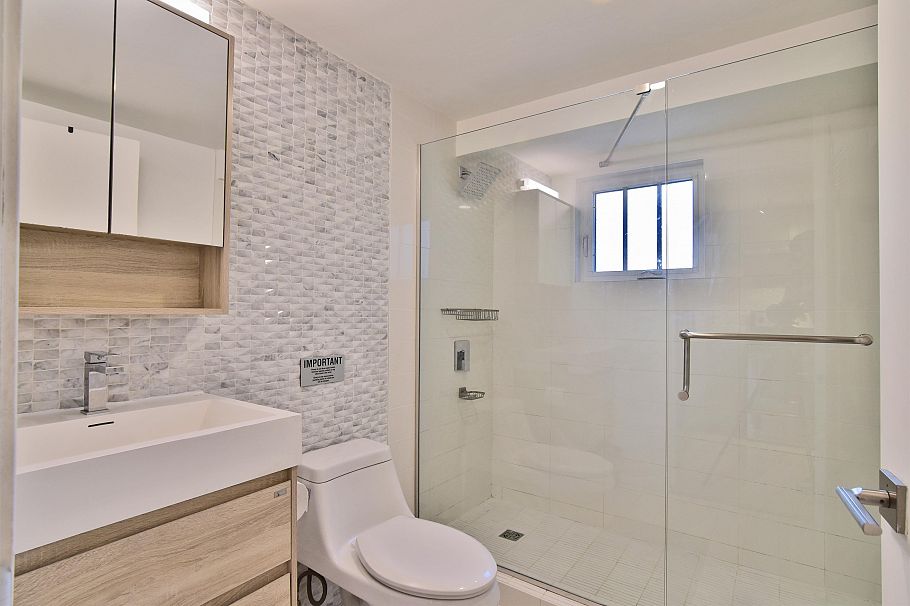 002 1425 HARO STREET, Vancouver BC V6G 1G2 Vancouver, BC - 9