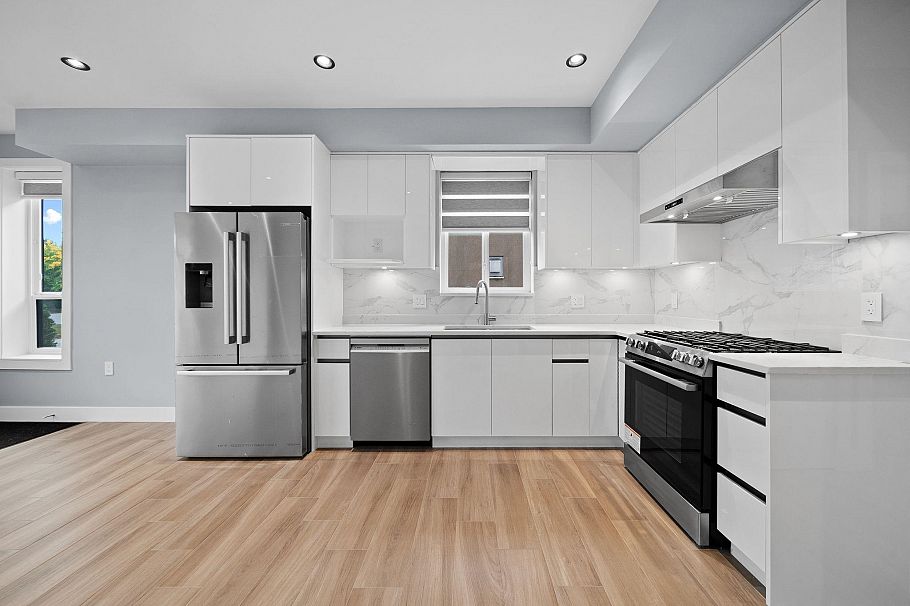 1 2557 W King Edward Street Vancouver, BC - 7